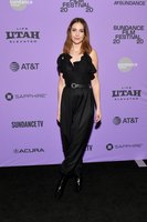 Alison Brie longsleeve t-shirt #3943224