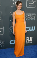 Alison Brie longsleeve t-shirt #3943228