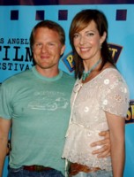 Allison Janney t-shirt #1277845
