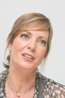 Allison Janney longsleeve t-shirt #2275257