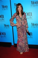 Allison Janney longsleeve t-shirt #3038148