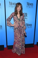 Allison Janney longsleeve t-shirt #3038161