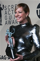 Allison Janney longsleeve t-shirt #3038261