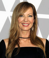 Allison Janney Sweatshirt #3080304
