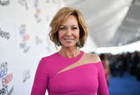 Allison Janney longsleeve t-shirt #3131377