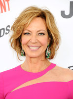 Allison Janney mug #G1397666