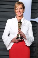 Allison Janney tote bag #G1397712