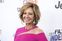 Allison Janney Sweatshirt #3155713