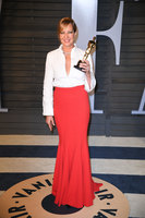 Allison Janney mug #G1397822