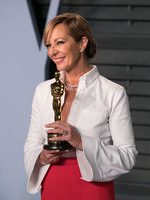 Allison Janney tote bag #G1397823