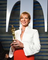 Allison Janney Sweatshirt #3155774