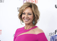 Allison Janney mug #G1397880