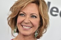 Allison Janney tote bag #G1398024