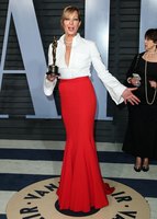 Allison Janney mug #G1407543