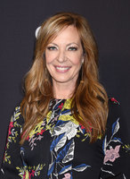 Allison Janney tote bag #G1448184