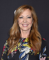 Allison Janney tote bag #G1448216