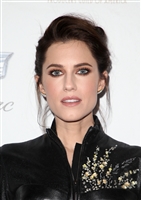 Allison Williams Longsleeve T-shirt #3030228