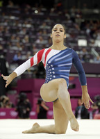 Aly Raisman mug #G947654