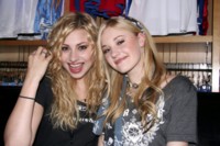 Alyson Michalka Sweatshirt #1439049