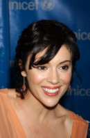 Alyssa Milano Longsleeve T-shirt #1272237