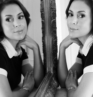 Alyssa Milano Sweatshirt #2071710