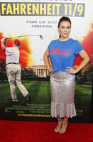 Alyssa Milano Tank Top #3716574