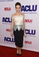 Alyssa Milano Longsleeve T-shirt #3716811