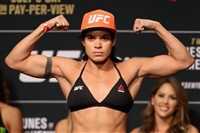 Amanda Nunes Sweatshirt #3513555