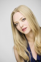 Amanda Seyfried mug #G581148