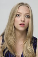 Amanda Seyfried Sweatshirt #2288450