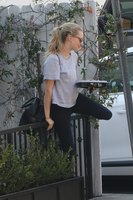 Amanda Seyfried Longsleeve T-shirt #2943838