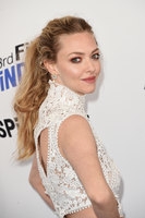 Amanda Seyfried Sweatshirt #3122546