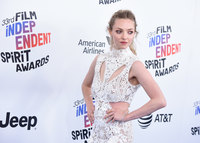 Amanda Seyfried Sweatshirt #3180129