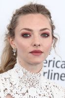 Amanda Seyfried tote bag #G1422245
