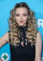 Amanda Seyfried Tank Top #3180193