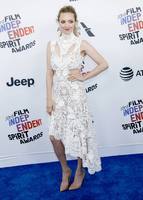 Amanda Seyfried Longsleeve T-shirt #3180221
