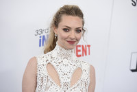 Amanda Seyfried mug #G1422422