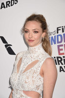 Amanda Seyfried Sweatshirt #3180414