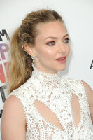 Amanda Seyfried mug #G1422524