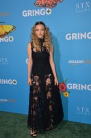 Amanda Seyfried Sweatshirt #3180447