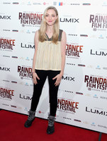 Amanda Seyfried mug #G2384897