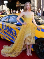 Amanda Seyfried tote bag #G2459923