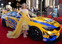 Amanda Seyfried longsleeve t-shirt #3842671