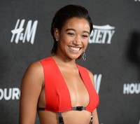 Amandla Stenberg Sweatshirt #3758725