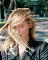 Amber Heard Sweatshirt #2418642