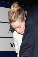 Amber Heard Longsleeve T-shirt #2716797