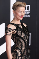 Amber Heard Longsleeve T-shirt #2841515