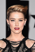 Amber Heard Longsleeve T-shirt #2841727