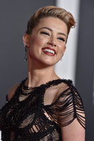 Amber Heard Longsleeve T-shirt #2842077