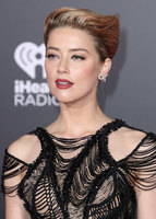 Amber Heard Longsleeve T-shirt #2842094
